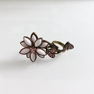 FOREVER 21 FLOWER DOUBLE KNUCKLE RING